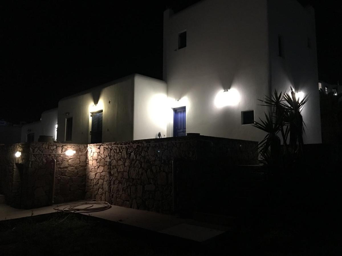 Ornos Seaside Blue Villas エクステリア 写真